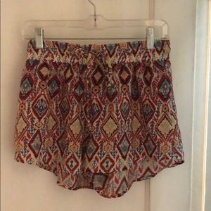 Patterned shorts